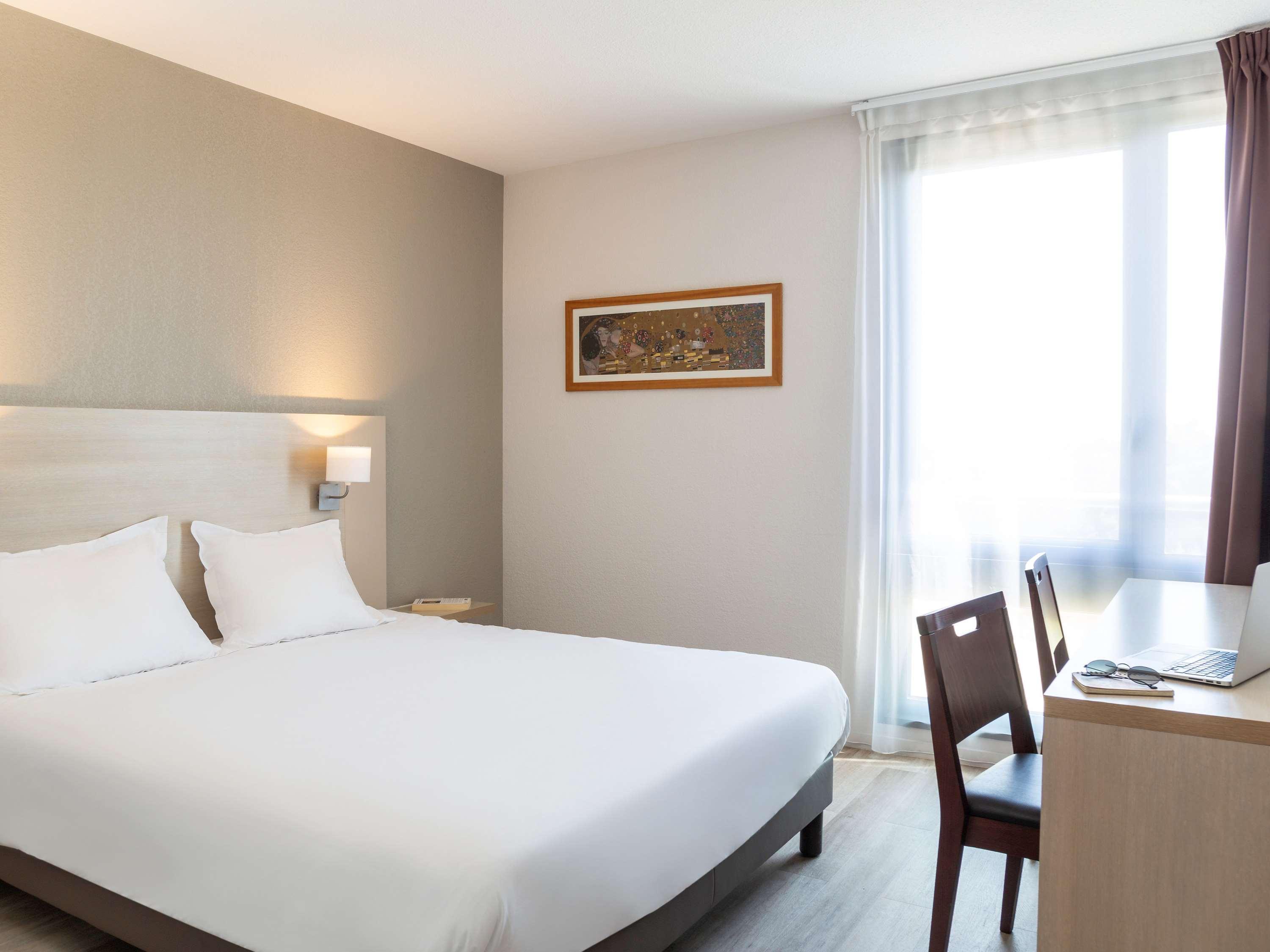 Aparthotel Adagio Access Avignon Exterior photo